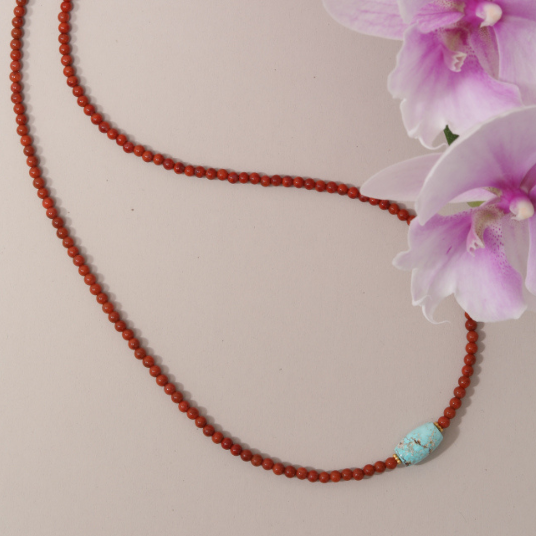 Lucky Strike South Red Agate Necklace